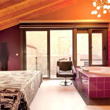 4 Bedrooms House With Spa And Furnished Terrace At Pradena Prádena