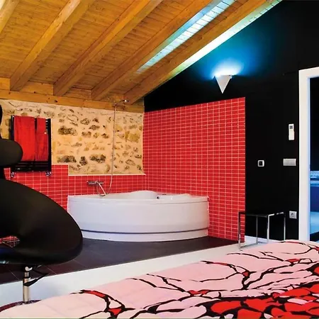 4 Bedrooms House With Spa And Furnished Terrace At Pradena * Prádena